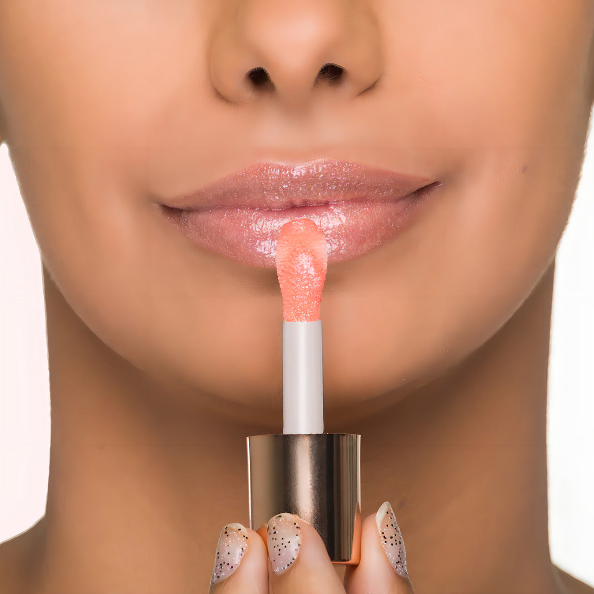 Gloss Labial Instant Glow - Nina Makeup - 4ml Cor Diamond