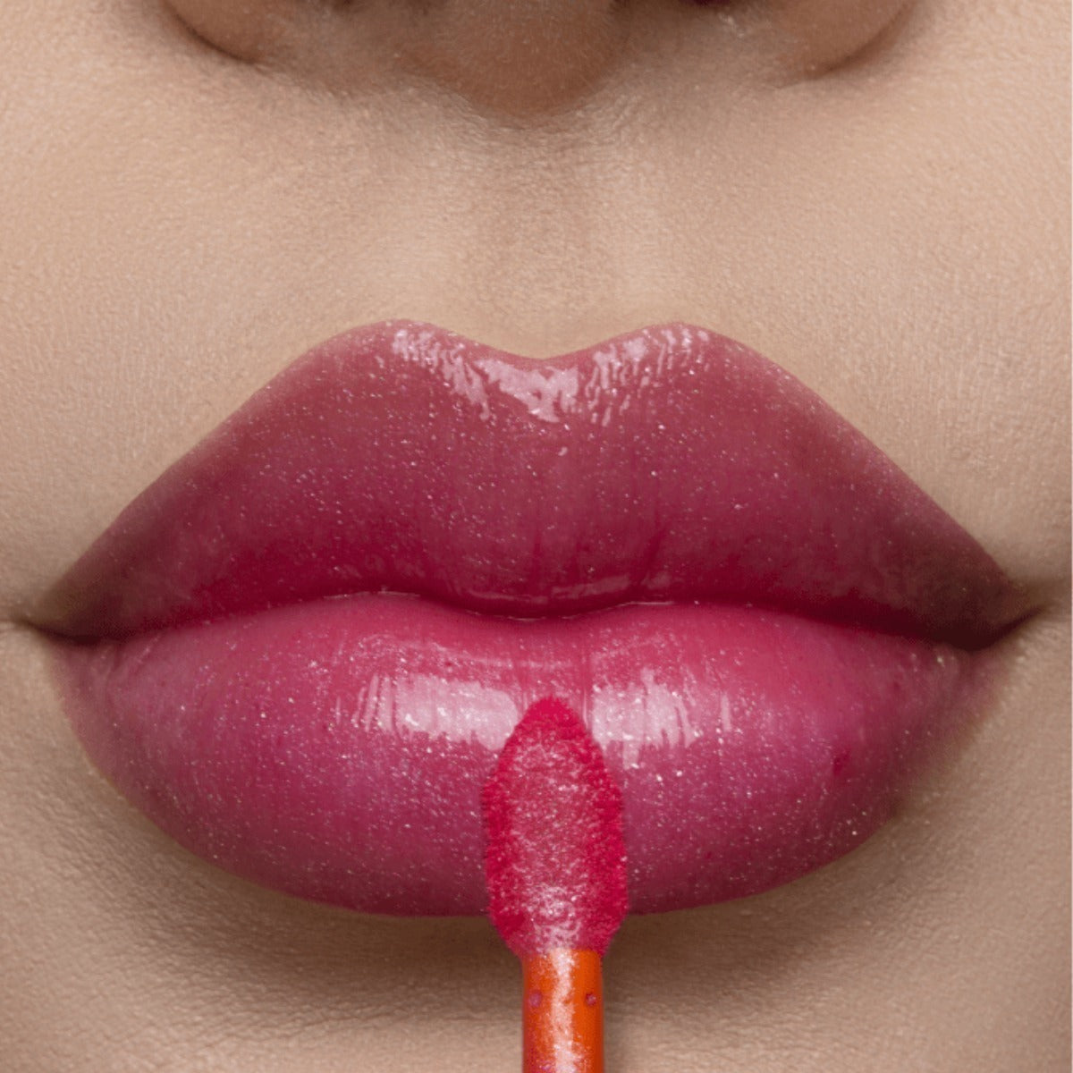 Fire Kiss Gloss Mari Maria Makeup Aumento Volume Dos Lábios Acabamento Brilhante Cor Bubble Glum